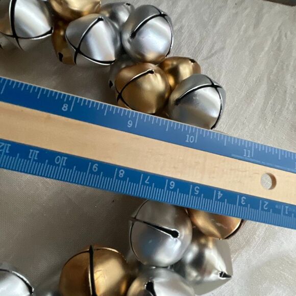Silver & Gold jingle bells wreath hanging cord Holly decor - Picture 7 of 9